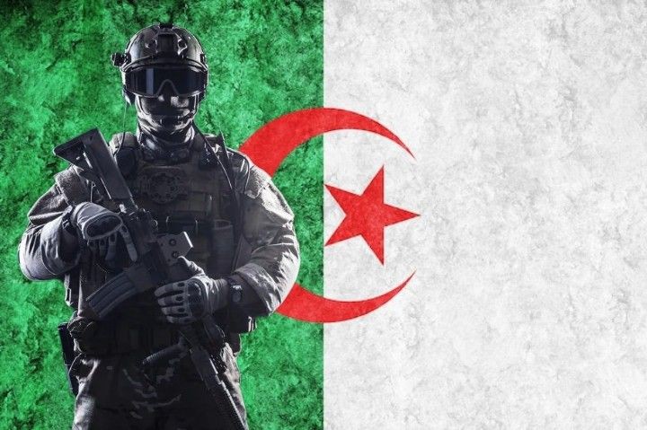 مجلة الجيش 🇩🇿 . 
جيشنا لم ينشأ بمرسوم ... 😎✌🏼