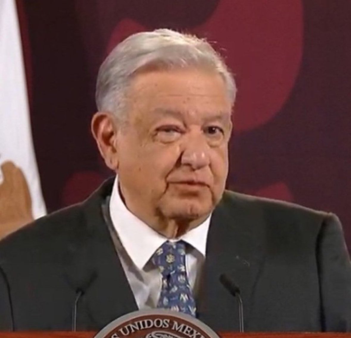 Rt para Que siga en tendencia #NarcoPresidenteAMLO 
Para que se le empareje el otro ojo 
Al #NarcoPresidenteAMLO