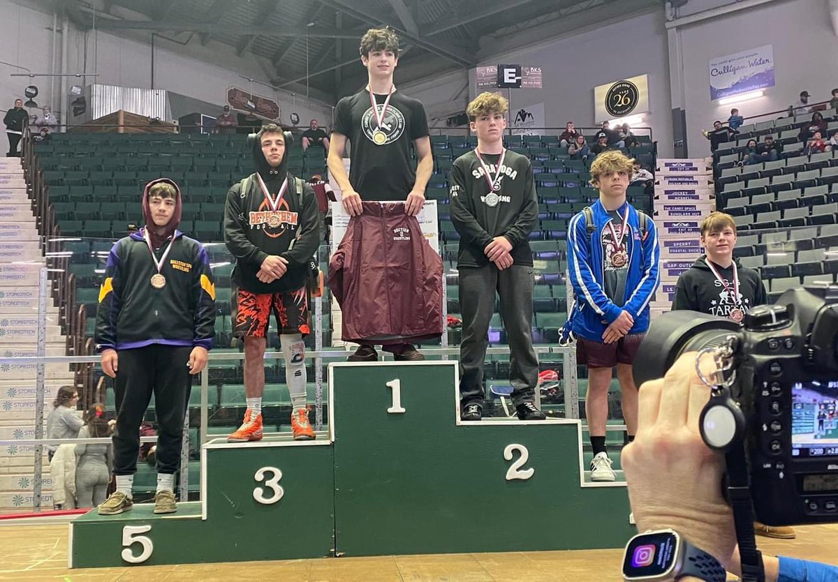 BSpaWrestles's tweet photo. 215- Ben Livingston 4th
215- Sean Pausley 5th
170- Jacob Perkins 4th
160- James Capasso 3rd
145- Aonghus Paige 5th https://t.co/i9jYCwt2ew