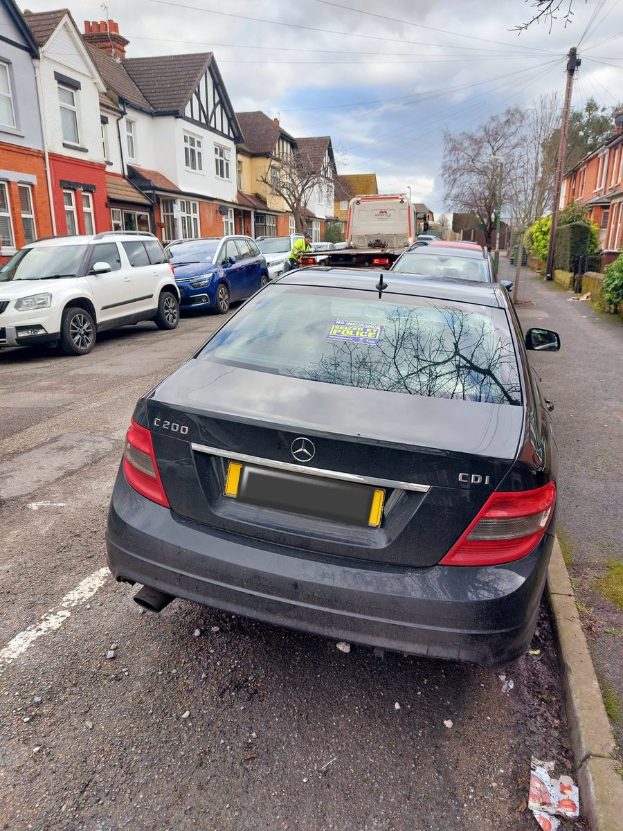 KentPoliceMaid's tweet photo. #MaidstoneNTF stopped this Mercedes in #Boxley today where the driver was found to be in possession of Cocaine and was driving without insurance. Vehicle seized and TOR issued. MH. https://t.co/ZUMrOyr6E7