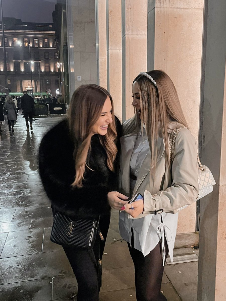 My favorite littleee cupcake🧁💕 Ilysm ✨ <a href="/PamHabbo/">Miracle</a>