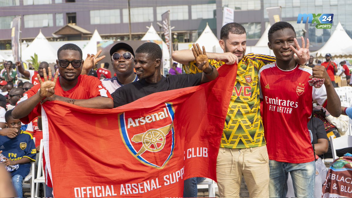 mx24gh's tweet photo. How many goals are the mighty @arsenal winning by?

✌️+✌️

#mx24gh #funfearlessfactual #mx24sports #WHUARS #AFTV https://t.co/cVCIQLgRRp