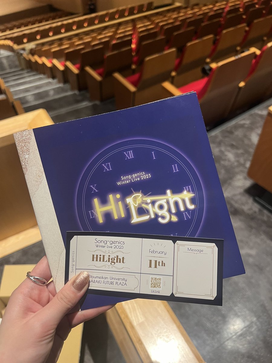 miku__0101's tweet photo. こだわりを詰め込んだ最後のWL
“HiLight”が無事に終演しました💡
本当にありがとうございました😌

企画班やり切った〜〜！！！
そして、ロゴ、パンフレット、チケットどれもこだわって作ったので気に入っていただけていたら嬉しいです🕰️✨ https://t.co/7TMqeh0R1w
