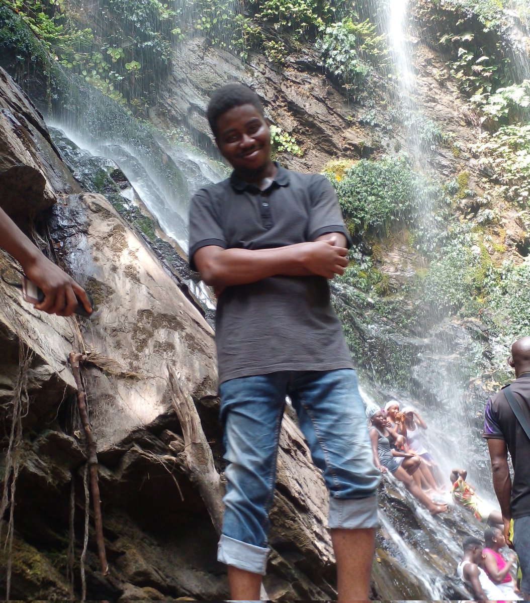 lutopsy's tweet image. So @nimelssa_ui and I visited Erin Ijesha to see the Olumirin Waterfalls in Osun State...Needless to say, it was awesome! ... 🗿🌊🌊🪨🤘
I did climb a bunch of steps though 😭
#nimelssa_ui
#labtoland24
#nimelssa