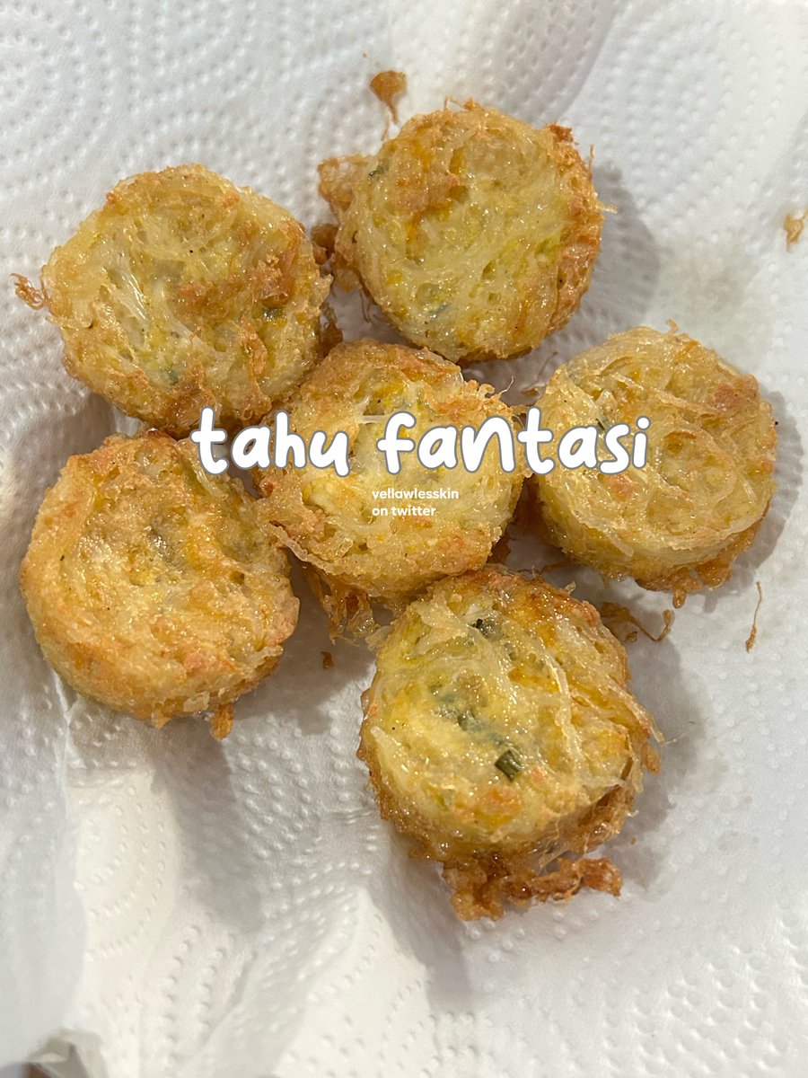 vellawlesskin's tweet photo. Tahu Fantasi 🌈

Suer cemilan ini nagih bgtt. Aku yg ga begitu suka tahu dan bosen makan tahu yg gitu-gitu aja, beneran suka bgt sama tahu diolah begini.

Cuman butuh 5 bahan 😱 https://t.co/ljMgJz557b