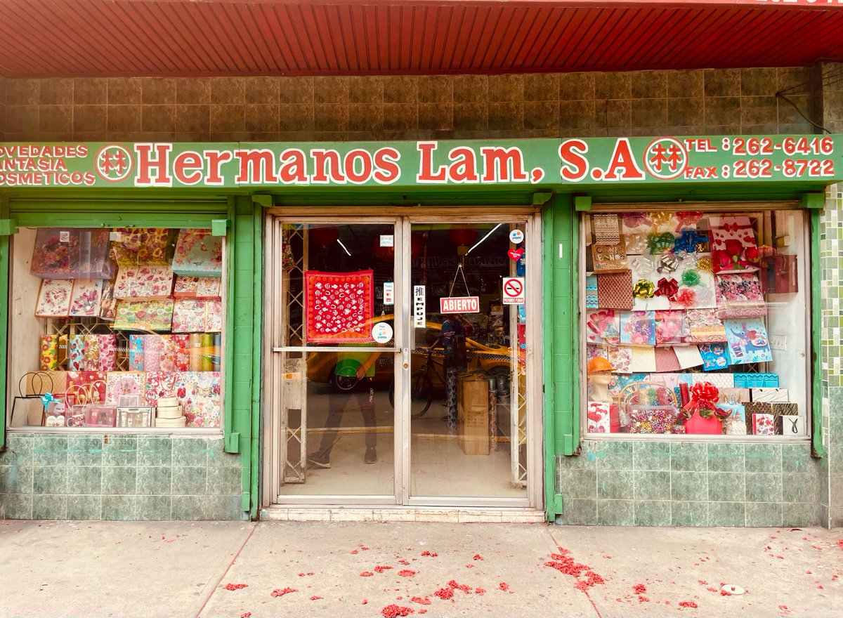 Chinese Lunar New Year Panama #yearofthedragon #lunarnewyear #panama #streetphotography