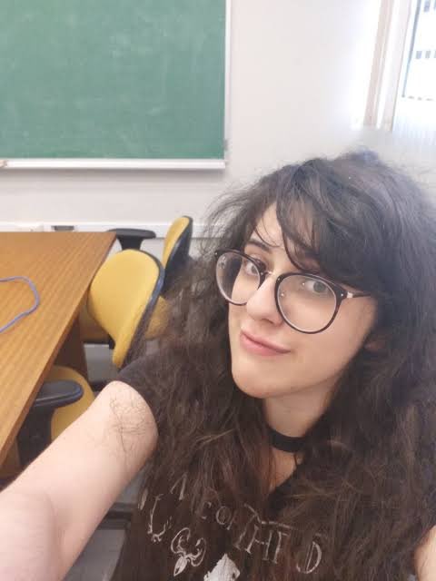 import_robs's tweet image. Me chame de Robs. Sou (astro)física e trabalho com aplicação de inteligência artificial na Astronomia. Mais especificamente, simulando buracos negros usando IA.
Fico por aqui falando sobre esses temas e sobre coisas que eu gosto. 🥰
#MulheresEMeninasNaCiência