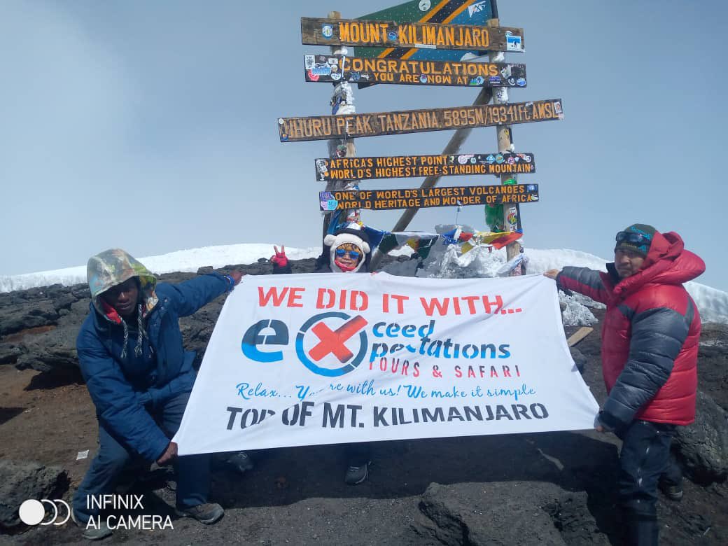Exceed_Tours's tweet photo. Deal is done! Congratulations to our friends from 🇨🇳
_____________
6 Days Machame Route 
Kilimanjaro Trek 
Reserve your stop today https://t.co/JT1KnSNy6P