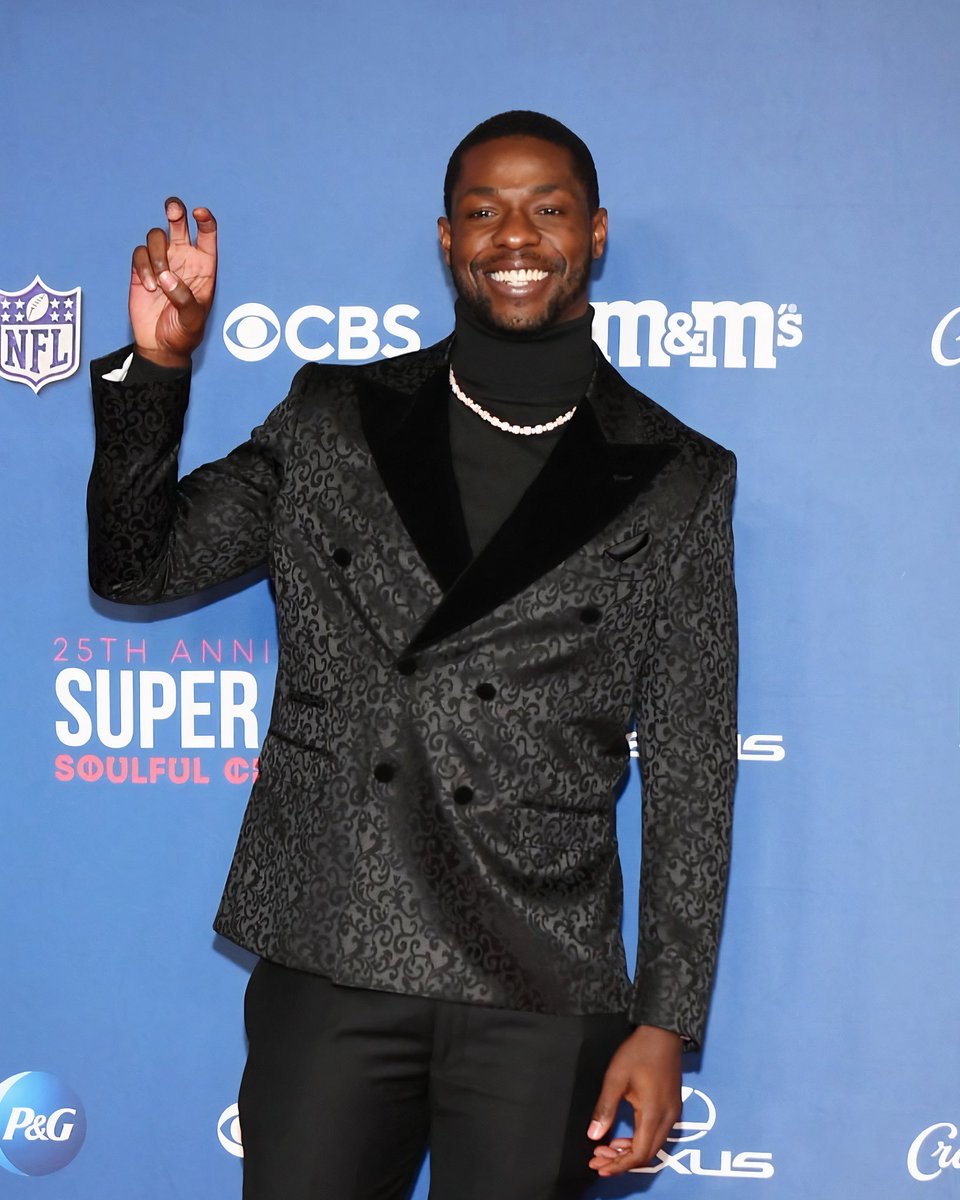 Florida A&M Football π (@famu_fb) on Twitter photo Congratulations to Markquese Bell (<a href="/MarkqueseB/">Markquese Bell</a>) on being named the 2023 HBCU Spotlight Player of the Year at the Super Bowl Soulful Celebration.
#FAMU | #Rattlers | #RELOAD | #REPEAT Congratulations to Markquese Bell (<a href="/MarkqueseB/">Markquese Bell</a>) on being named the 2023 HBCU Spotlight Player of the Year at the Super Bowl Soulful Celebration.
#FAMU | #Rattlers | #RELOAD | #REPEAT