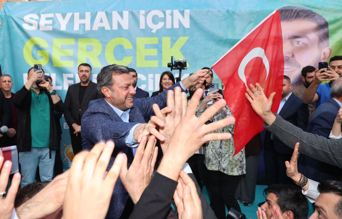 fmkocaispir's tweet photo. Seyhan bugün bir başka güzel.
Seyhan Belediye Başkan Adayımız Erdal Hatipoğlu’nun İlçe Başkanlığımızdaki mitingine katıldık.

Millete hizmet aşkımızla, birlik ve beraberlik içinde durmadan, yorulmadan çalışıyoruz. 🙋‍♂️

📍Seyhan https://t.co/iwGVBm5bfg