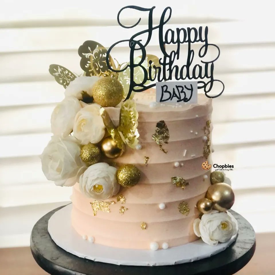 We make Beautiful Cakes 
DM to place your order or click the link on my bio

☎️08135245518

#Twitter #mr_chopbies