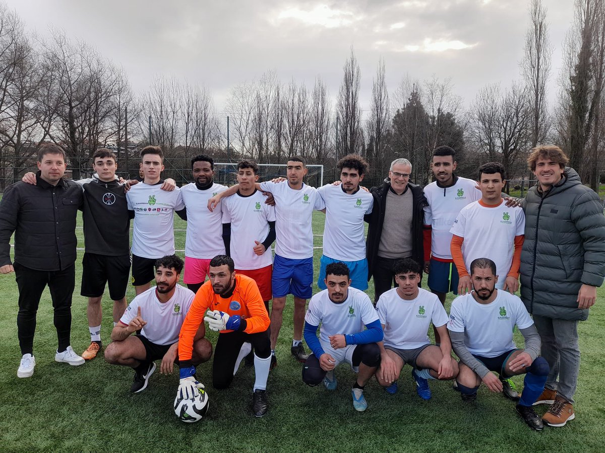 gipuzkoafutbola's tweet image. Hoy hemos disfrutado de un partido amistoso entre dos equipos de Donosti formados por chicos en riesgo de exclusión social, Xabab Real y Loiola Etxea.