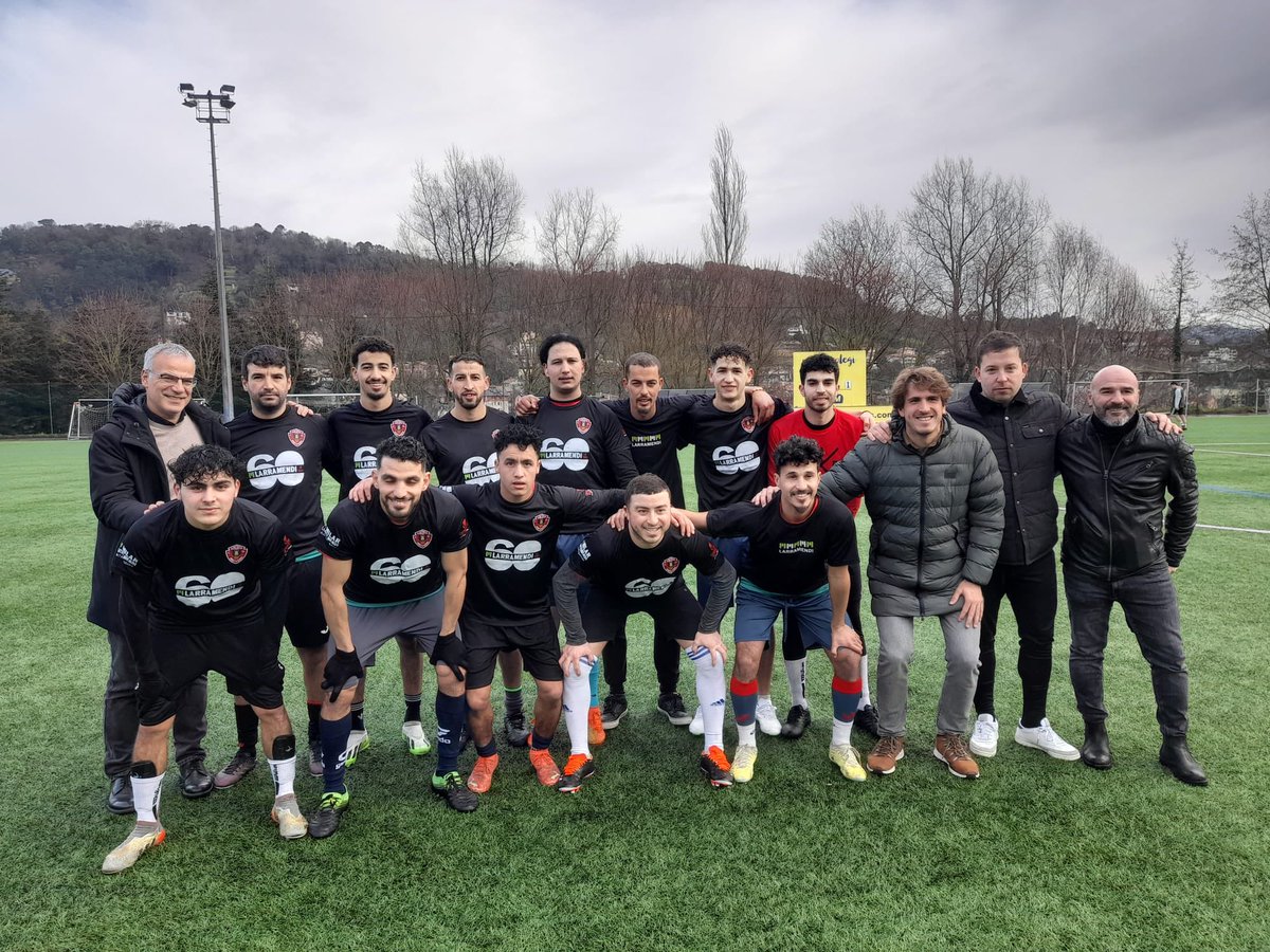 gipuzkoafutbola's tweet image. Hoy hemos disfrutado de un partido amistoso entre dos equipos de Donosti formados por chicos en riesgo de exclusión social, Xabab Real y Loiola Etxea.