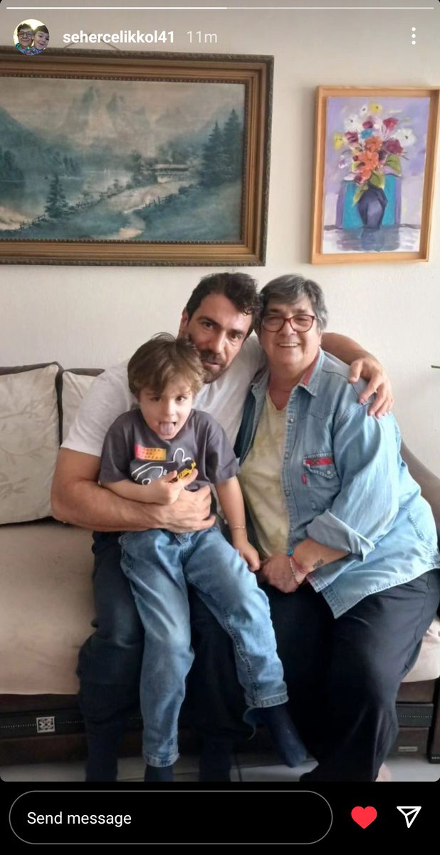 🆕 IG Story | sehercelikkol41

İbrahim Çelikkol with his son Ali Çelikkol and aunt Seher Çelikkol.

#İbrahimÇelikkol | <a href="/ibrahimcelikkol/">İbrahim Çelikkol</a>