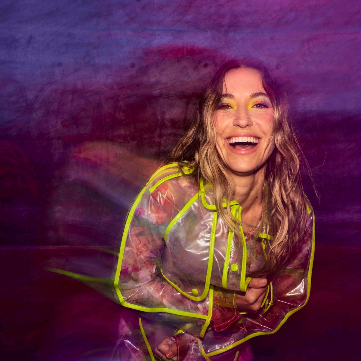.@Lauren_Daigle teams up with @BlessingOffor for 'These Are The Days' 💚 Hear it on FLIGHT: pandora.app.link/kCdDn12c2Gb