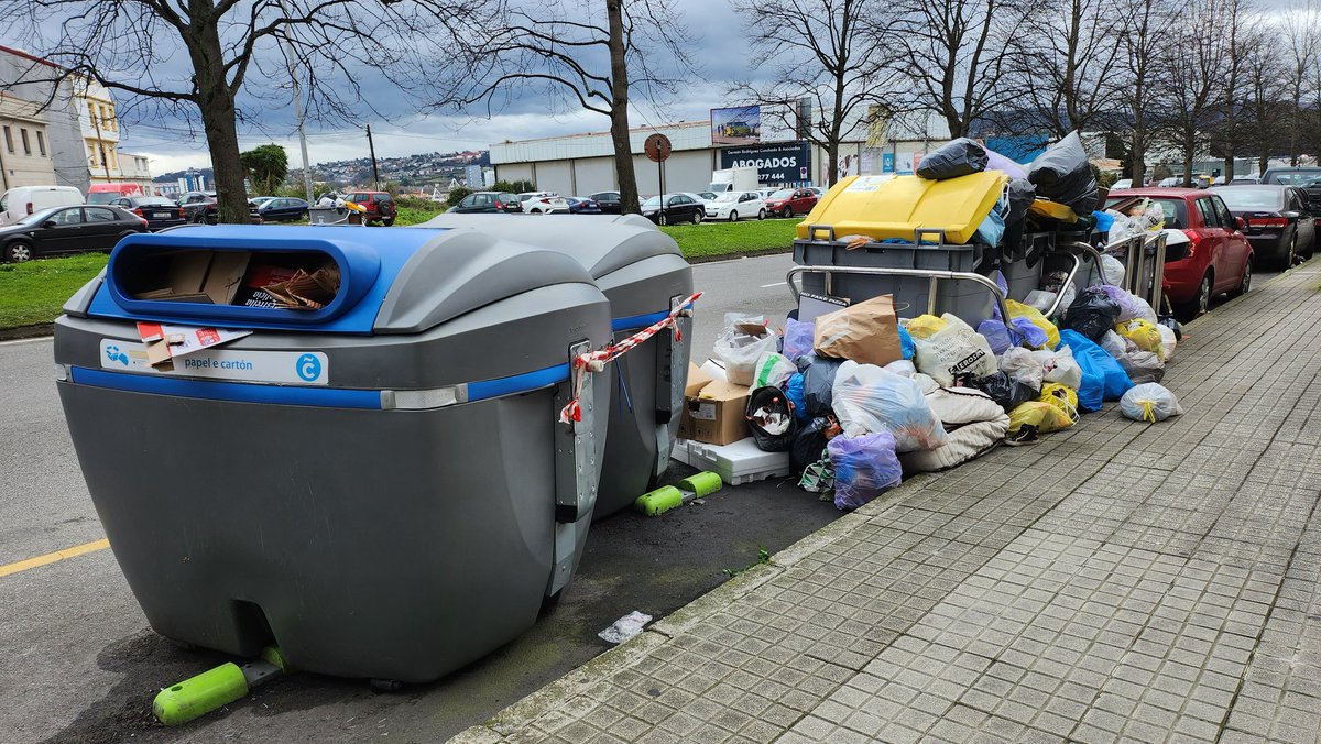 #coruña lixo por onde mires...