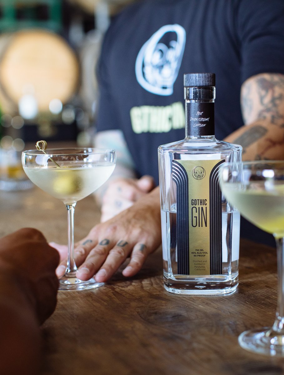 GothicGin's tweet photo. Enjoy your Super Sunday with #GothicGin

https://t.co/JA1t2sdfdD

#WorldsBestGin #Gin #LuxuryLifestyle https://t.co/NLNf38oWi7