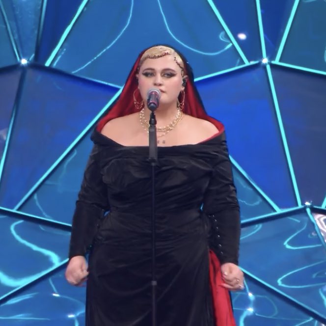 soitsarya's tweet photo. prima volta che vedo lino banfi ridere da ieri sera
#SANREMO2024 #domenicain https://t.co/y80vz4JYXU