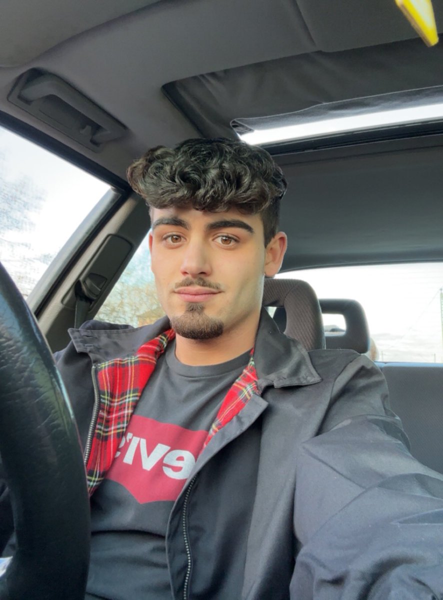 XCANIXX's tweet photo. Who wants it ? 😘 https://t.co/vzFANs6WMM