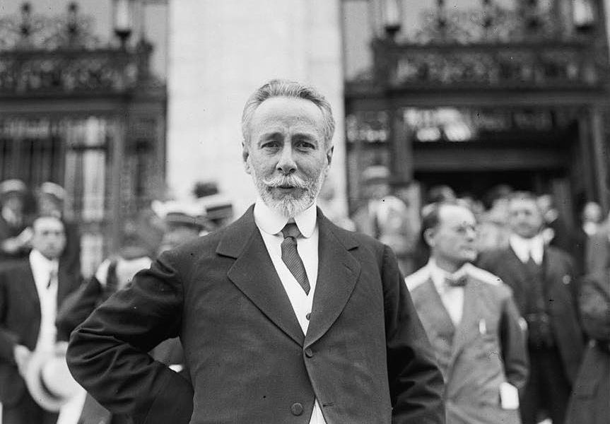 edu_nakayama's tweet photo. “El indeferentismo en política es la muerte de la democracia” 

Manuel Gondra (1872-1927) https://t.co/d1HRfjCJnY