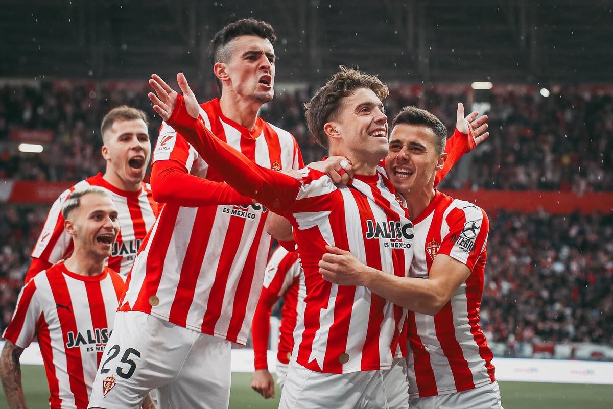 GuilleGL73's tweet photo. Derby Days 🔴⚪️ https://t.co/tOqhtNxklv