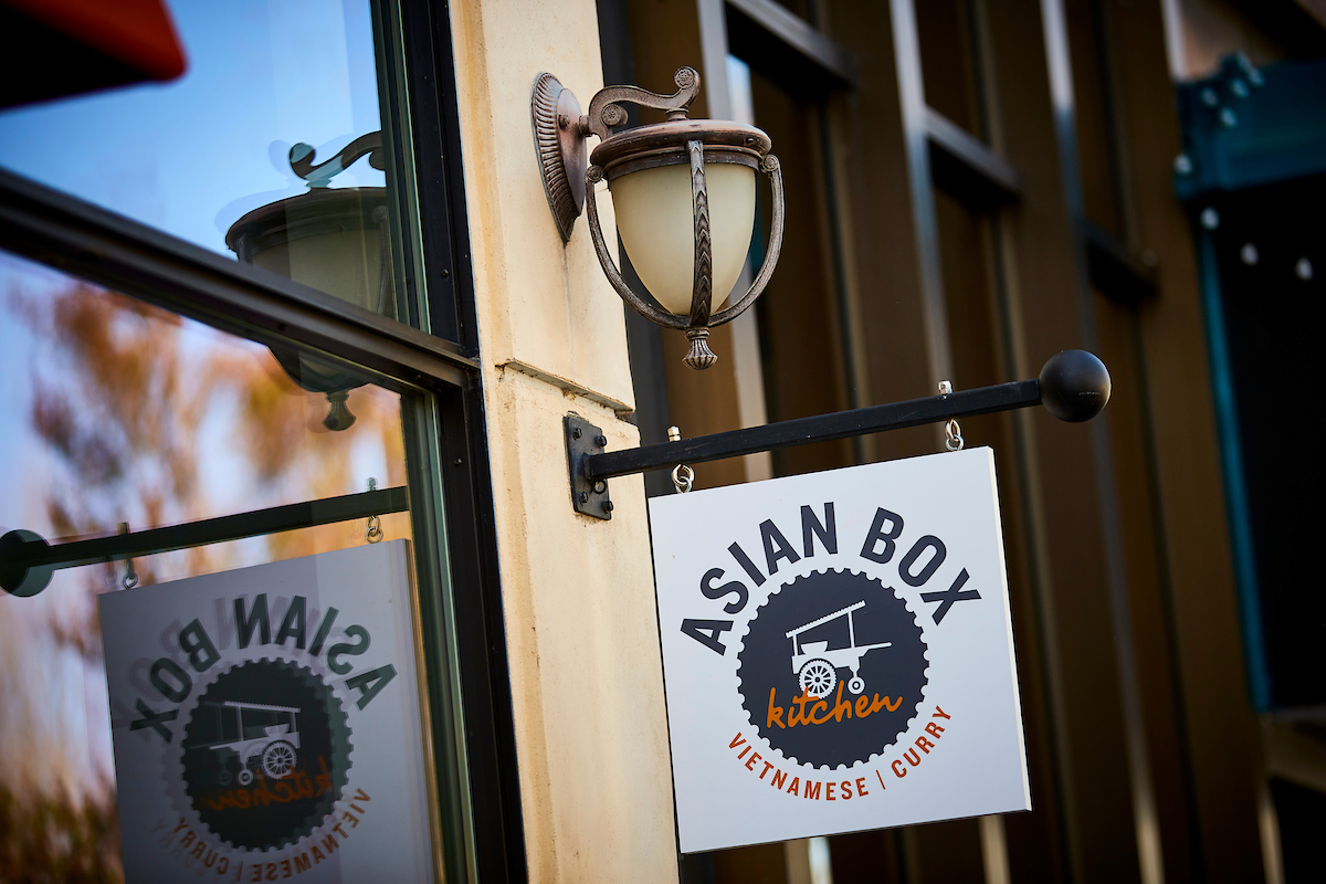 🏈 We'll be closing early today at 3pm for the Big Game!! 🏈
Our SFO and Asian Art Museum locations will remain open for their normal hours!