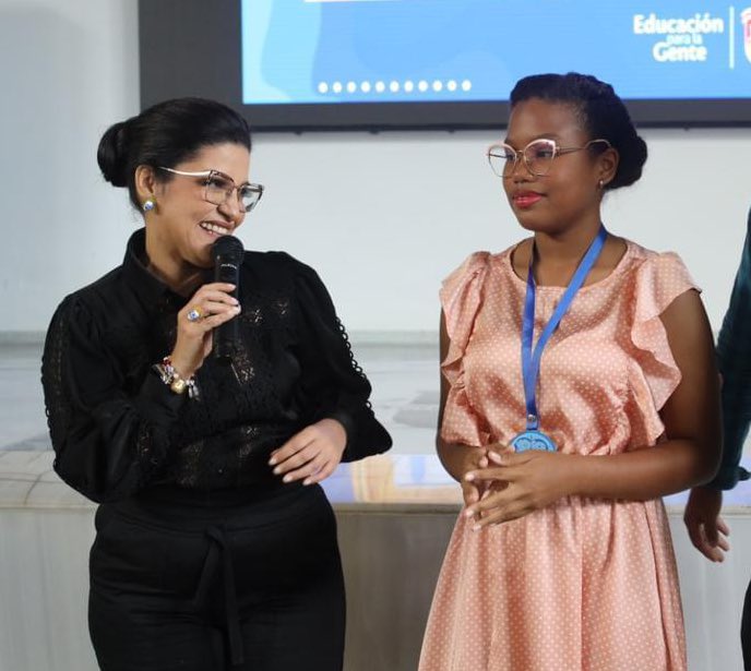 Catalina Ucros tweet media