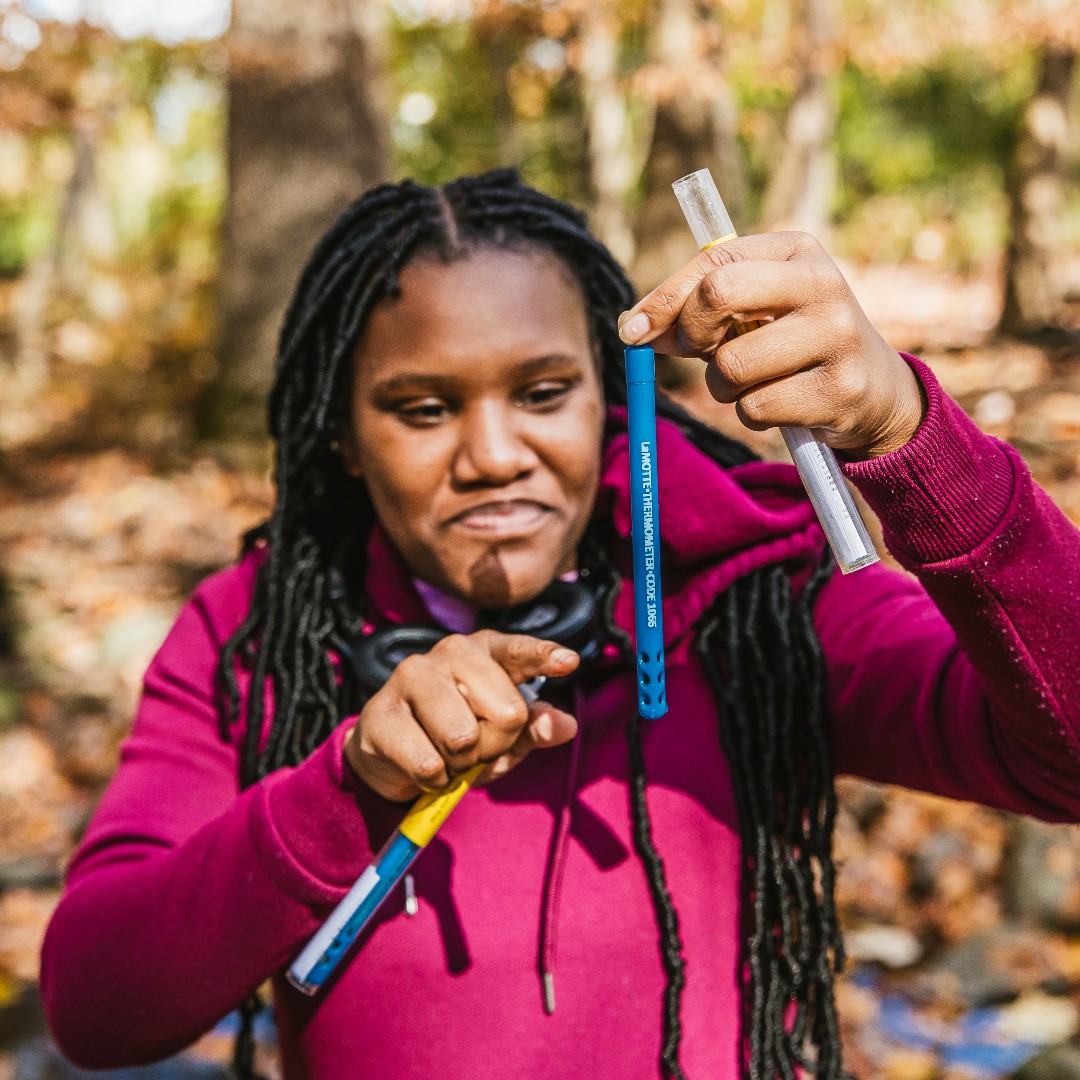 Today is the International Day of Women and Girls in Science! 🔬 Here's to getting more girls outside and passionate about the Bay, the environment, and the sciences. #girlsinstem #womeninstem

📷: Caroline Phillips
📍: Port Isobel Environmental Education Center