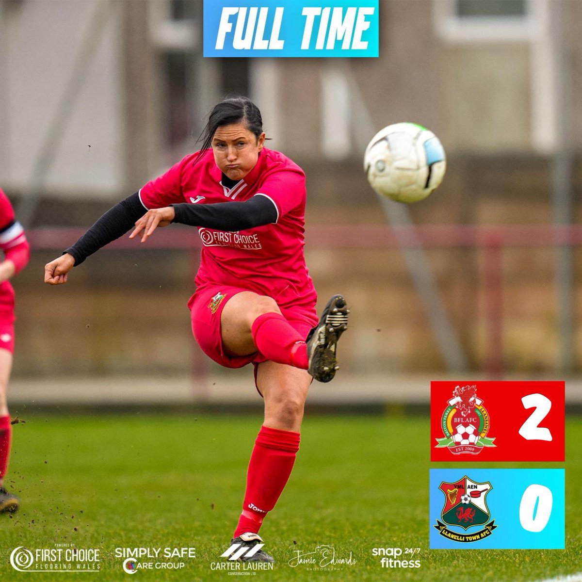 ⚽️ FULL TIME

🔴 Briton Ferry 2-0 Llanelli Town 🔵

An outstanding performance by our ladies today with a depleted squad against league leaders Briton Ferry. 

Signs of great progress for the team COYR!

#WeAreRed