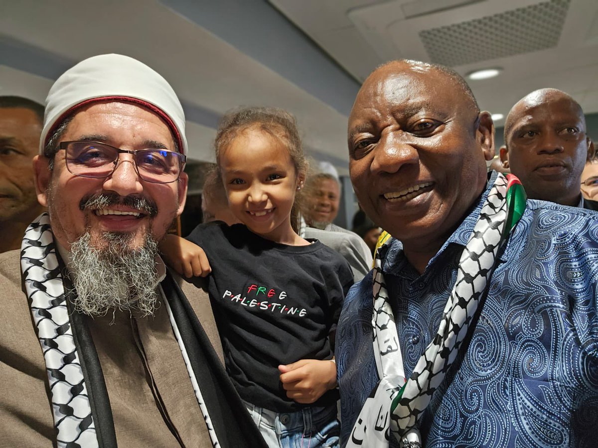 Quw’a.Effendi🇿🇦 tweet media
