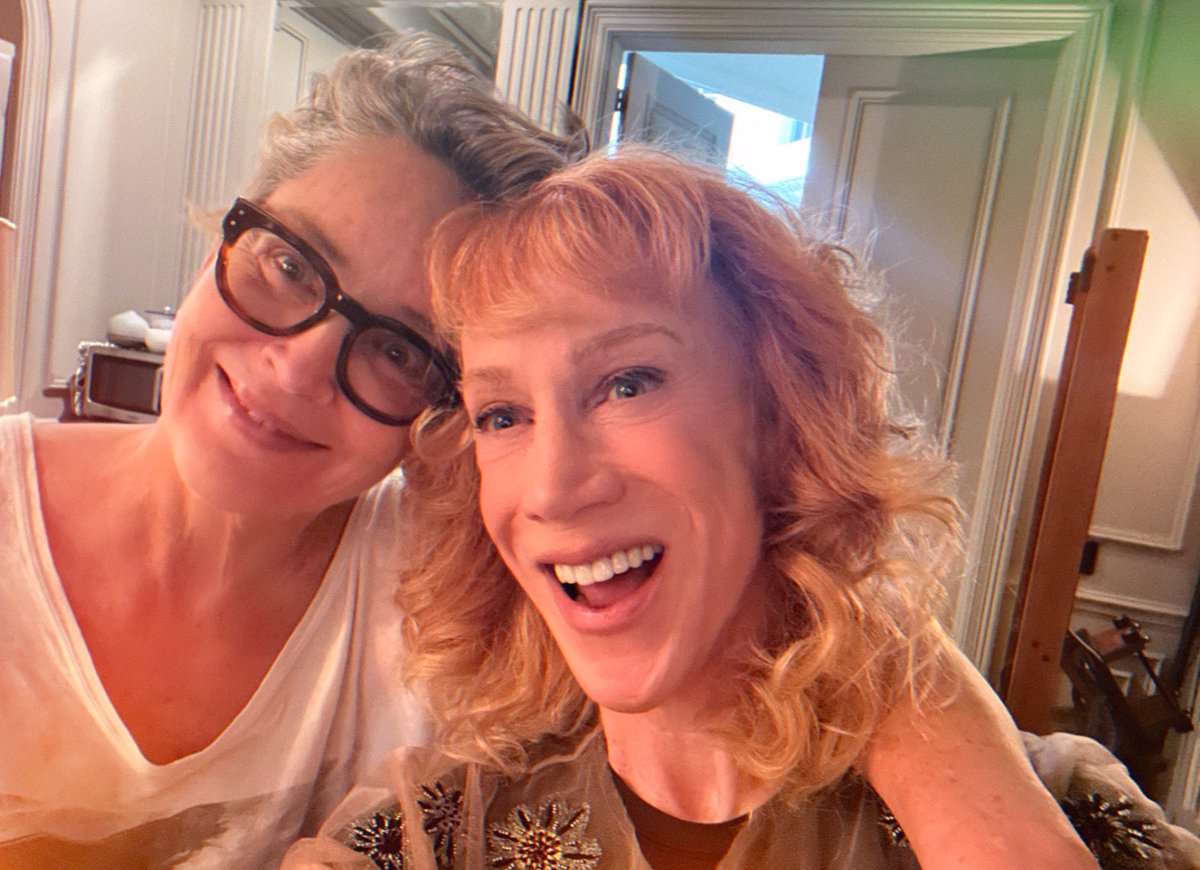 As some of you know, I’ve been nursing a heartache. 💔 So I have been calling on my pals to look after me, especially on the weekends. Well well well, look who “took a shift” last night. Thank you Miss #SharonStone for the laughter and the tears. 🙏