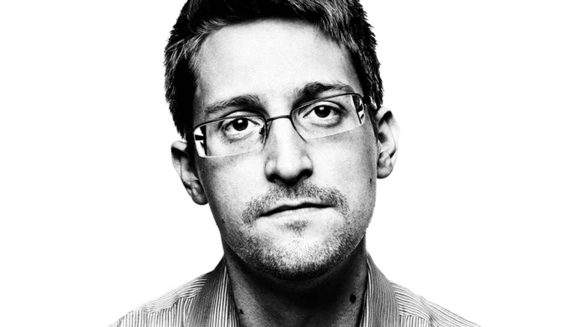 RavePrivacy's tweet photo. "Argumentar que no te importa tu privacidad porque no tienes nada que ocultar es como decir que no te importa la libertad de expresión porque no tienes nada que decir"

- Edward Snowden https://t.co/enp3yyer23