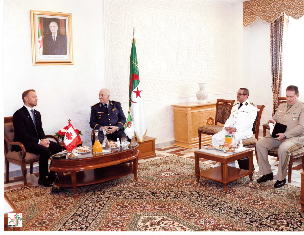 Passer du temps avec le général Benbicha est toujours enrichissant. Les possibilités d'approfondir la coopération en matière de sécurité sont vastes.
Spending time with General Benbicha is always enriching. The scope for deeper security  cooperation is vast.