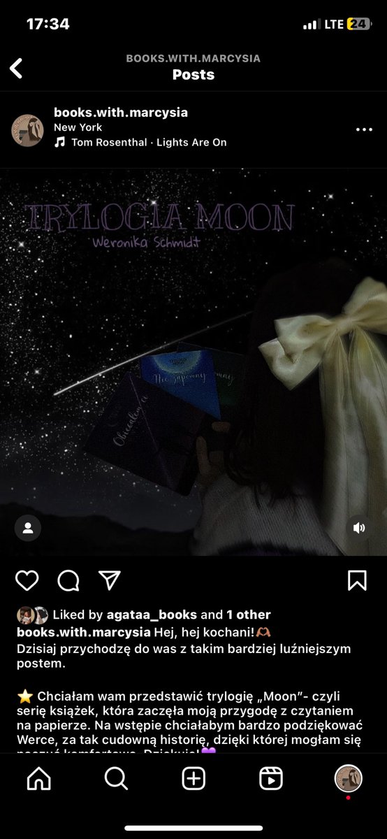 bookswithmisia's tweet photo. bedzie mi milo jak wpadniecie🫶🏽 To jeden z najwazniejszych postow na moim profilu🥹⭐️ #twitteroweksiążkary #trylogiamoon https://t.co/8TG05t2tjg