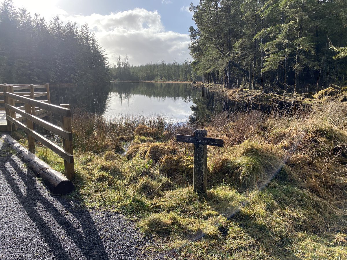 Beautiful Mayo February Sunday Morning to head over to stunning North Mayo and enjoy the 15.5km Moygownagh Loop walk. Really enjoyed this countryside trail today in beautiful conditions. Only a 40 minute spin down the road.
#walkkellywalk #kellyswalks #mayo #mayowalks #northmayo