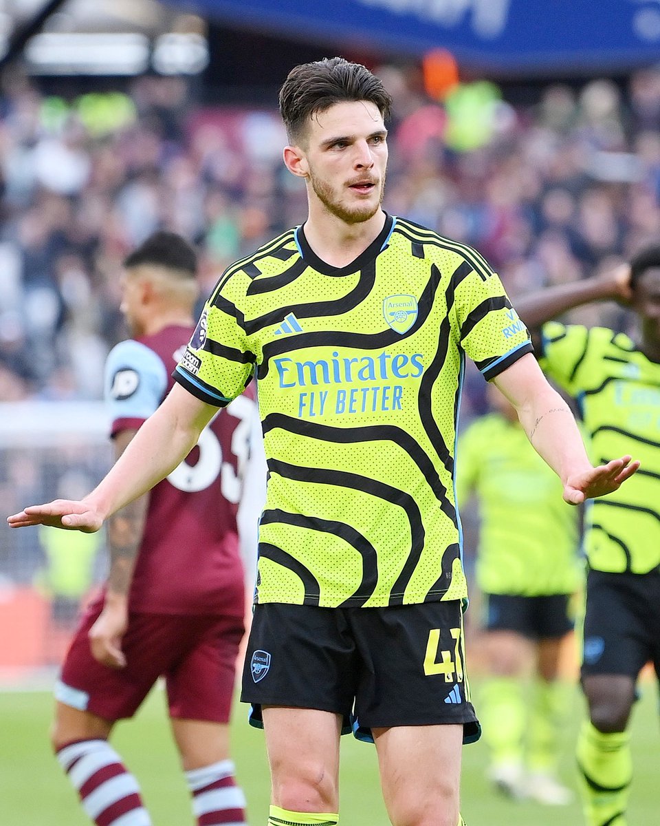 🏴󠁧󠁢󠁥󠁮󠁧󠁿 Arteta: “Declan Rice loves West Ham so much and I know what it meant to him to play today”.

“It’s never easy but the fans were really good to him, it was good reception”.