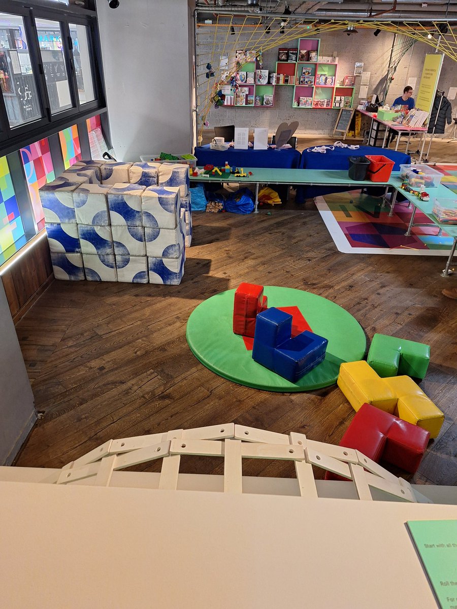 Motacita's tweet image. Visited an intresting new place @MathsCityLeeds with a number of activites, some challenging my brain.

#brainexcercise #problemsolving #resilience