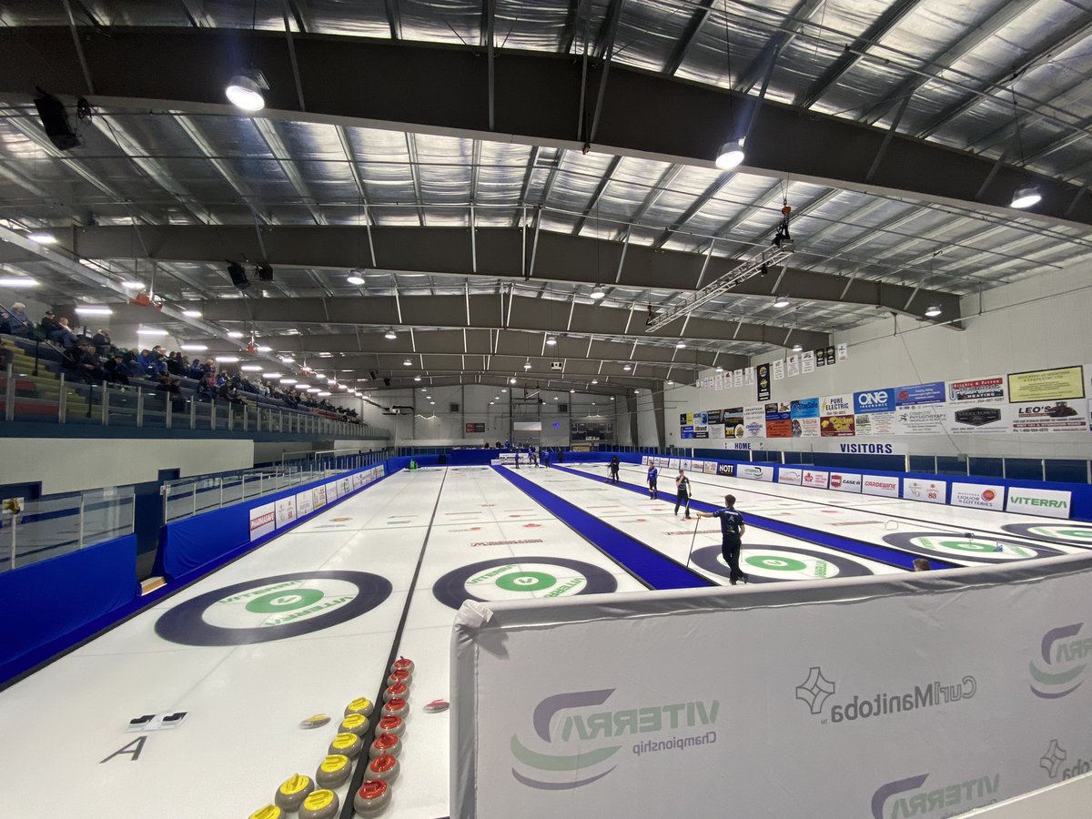 Championship Sunday here at the #Viterra2024Stonewall

Semi-finals action is ongoing, with <a href="/teamcarruthers/">Team Carruthers</a> leading <a href="/teamMcDonald1/">Team_McDonald</a> 5-3 after six ends of play.

Still time to get down for the action, and the finals at 2:30!
