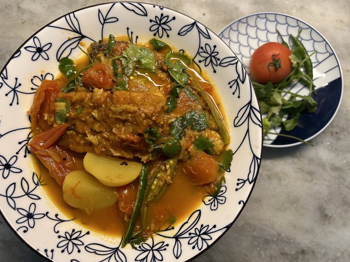 Because ‘masor tenga’ (#fish #curry, tangy) is an emotion for #Assamese people, or the people by the #Brahmaputra! (Cooked it after long)!
#SundayNight #TraditionalRecipe