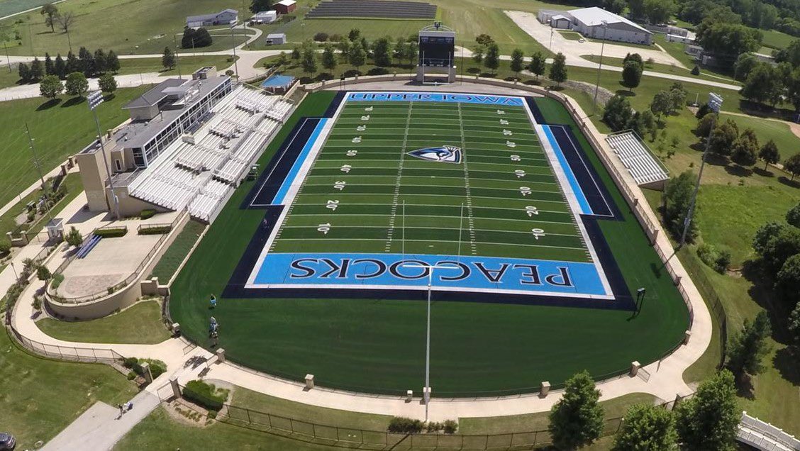 After a great conversation with @Coach_Hoskins I’m blessed to have recieved an offer from upper Iowa @EDGYTIM @PrepRedzoneIL