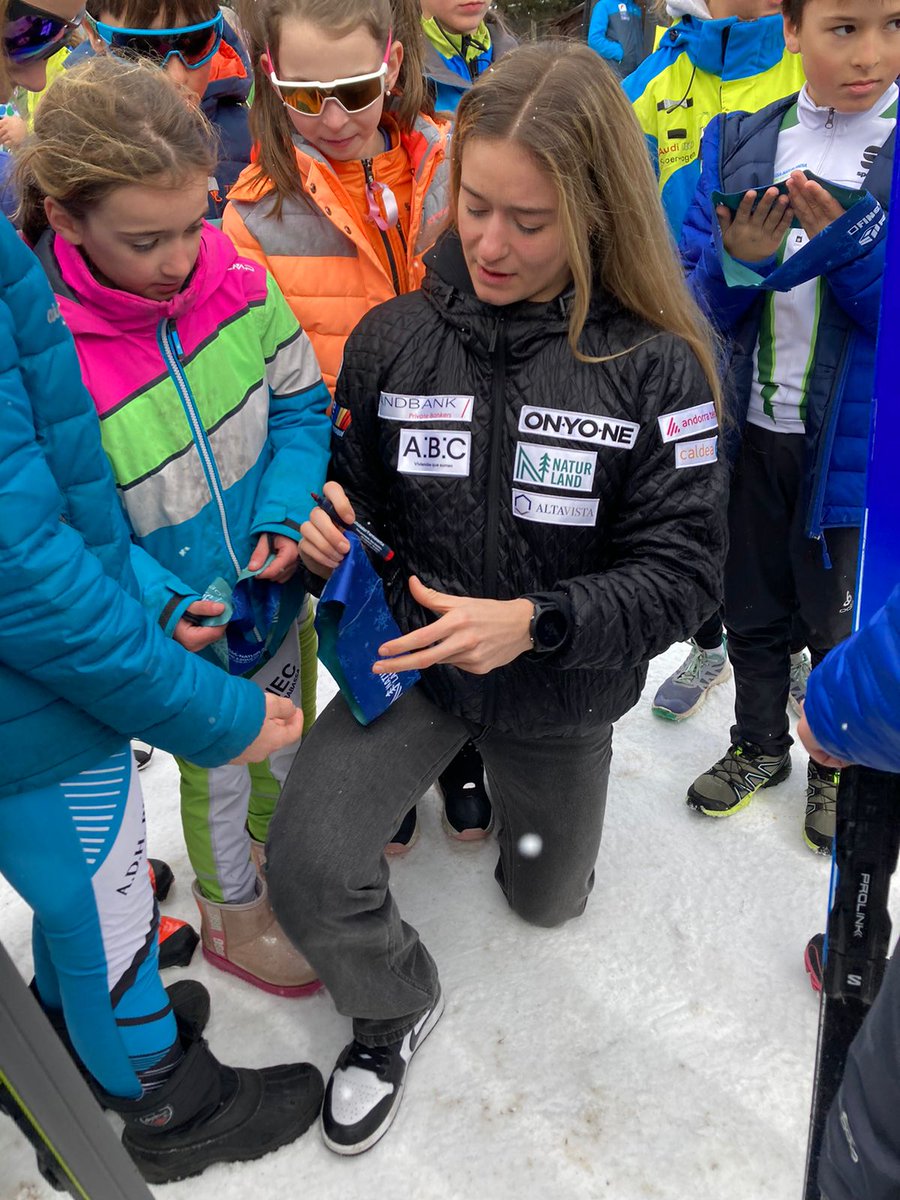 Federació Andorrana d'Esquí tweet media