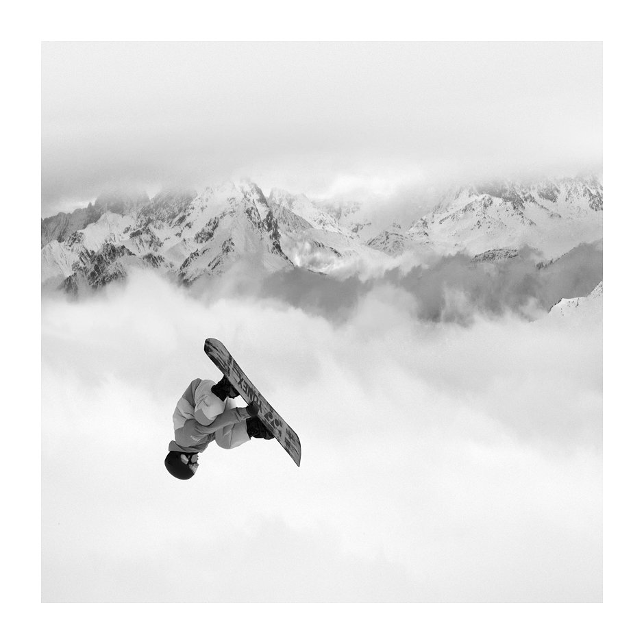 BORN TO FLY 3 #snowboarding #borntofly #patrickemsphotography #fineartphotography #noaiart