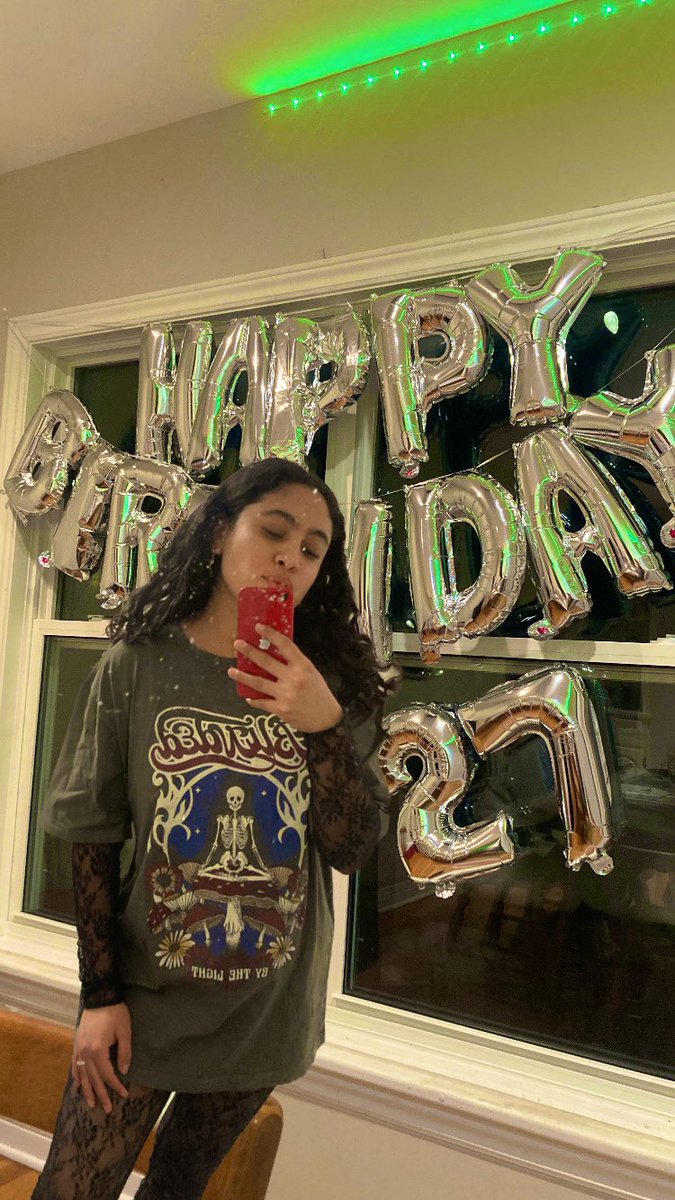 alechaconn's tweet photo. The 27 club 💀 https://t.co/fbkagNTTFq