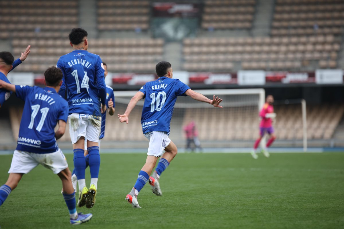 ⏱ 60' | Calma. Ya está aquí @Charafts 🫡

💙 1⃣-0⃣ 🔴 #XerezCabecense 

📸 @cristogarciaph