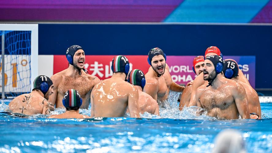 LiaCapizzi's tweet photo. Oh oui Paris!
Il #Settebello si qualifica per le Olimpiadi

A Doha gli azzurri battono 13-12 gli USA ('na faticaccia). Si qualificano per i quarti del Mondiale e guadagnano il pass olimpico.

MVP il capitano Francesco Di Fulvio: "Siamo orgogliosi" 🇮🇹

📷 Andrea Masini/@DBM_Media https://t.co/qw7U0FV2re