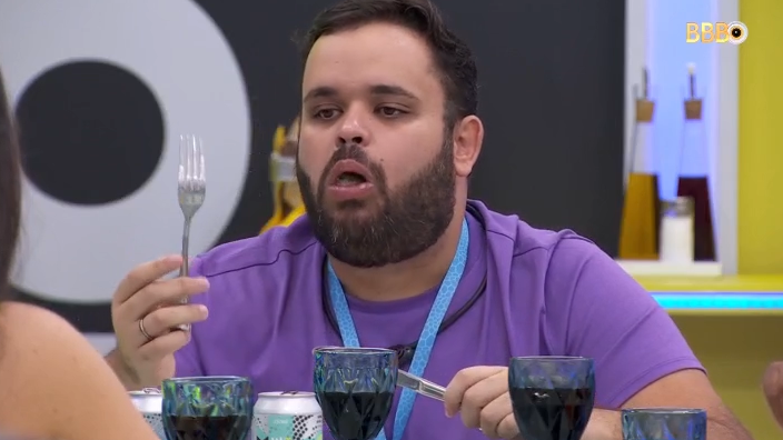 centralreality's tweet photo. Raquele disse que a Alane entupiu o vaso de novo. #BBB24 https://t.co/dAe9YOwtO2