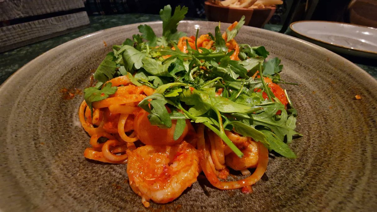 FutureSunlun's tweet photo. I visited The Botanist on Friday. It's a fantastic addition to the city centre, offering diverse food options and botanical-inspired cocktails, bringing vibrancy to Keel Square. Go to Future Sunderland Insta or FB for a more in-depth post about it all ๐
#lovesunderland https://t.co/OOfAONh7n5