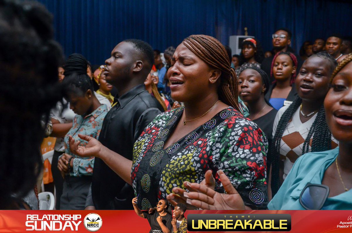 newrealitycc's tweet photo. 🎶He is the king of kings
He is the Lord of lords
His name is Jesus
Jesus, Jesus, Jesus
J - E - S - U - S

#Worship
#Relationshipservice https://t.co/cT6DKhMMu9
