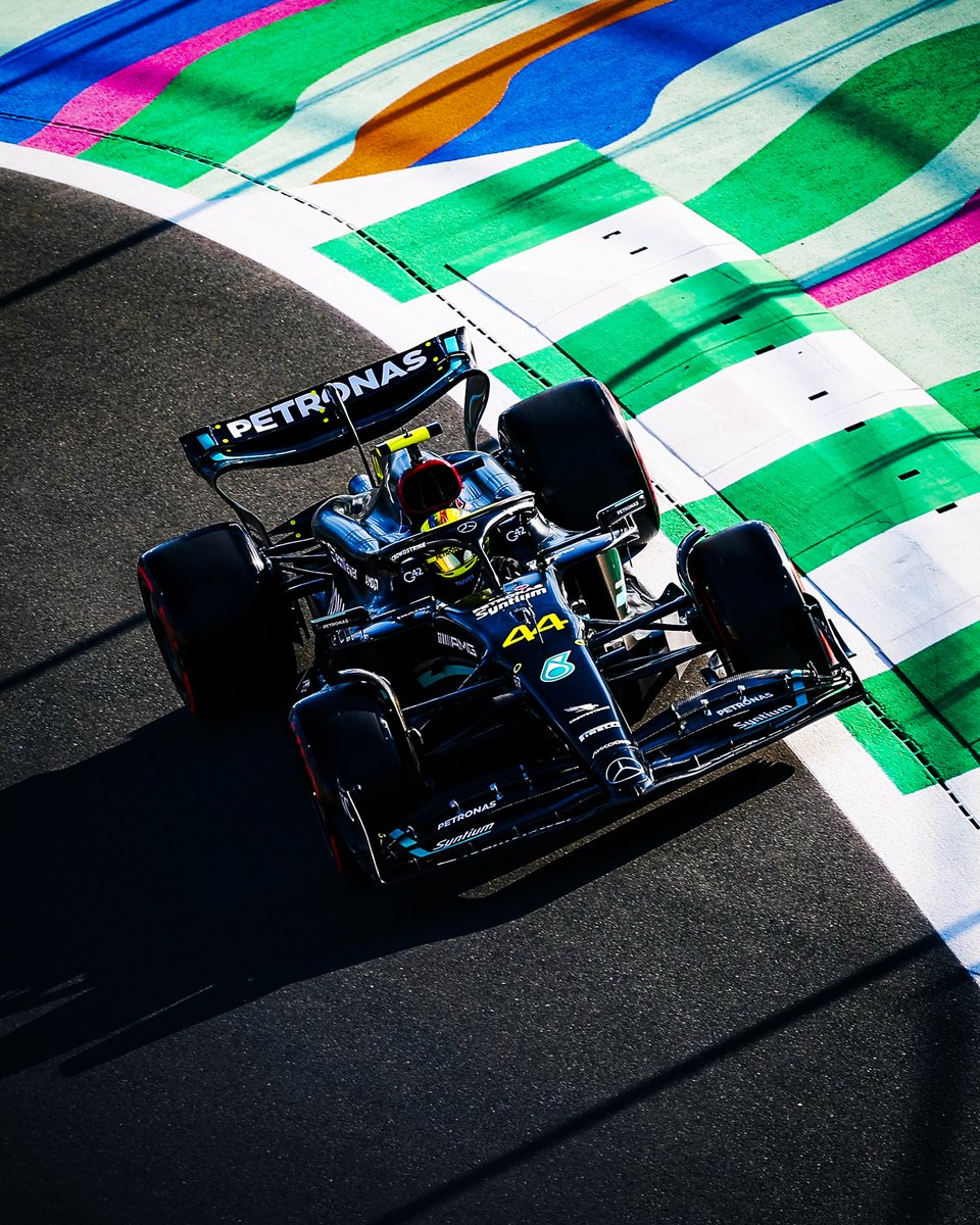 Mercedes-AMG PETRONAS F1 Team tweet media