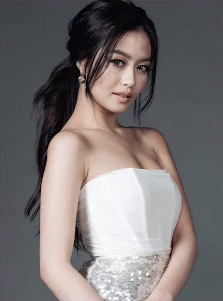 just finished watching this ashley del mundo’s #tatakstarmagic interview, &amp; i fell even more in love !!

every answer touched my heart, &amp; ijk that the billboard and leading lady stuff will happen soon ✩ 

— youtu.be/tohFosILpeA?si…